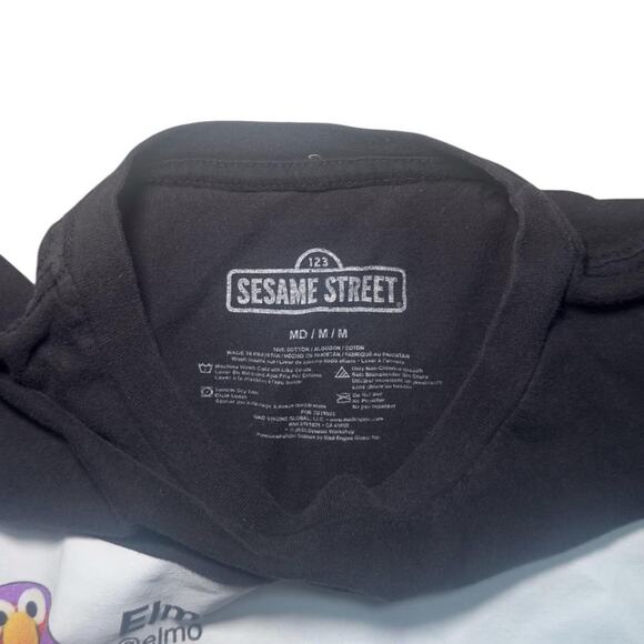 S Sesame Street T-Shirt – Black Elmo Viral Tweet Meme Graphic - Picture 3 of 5